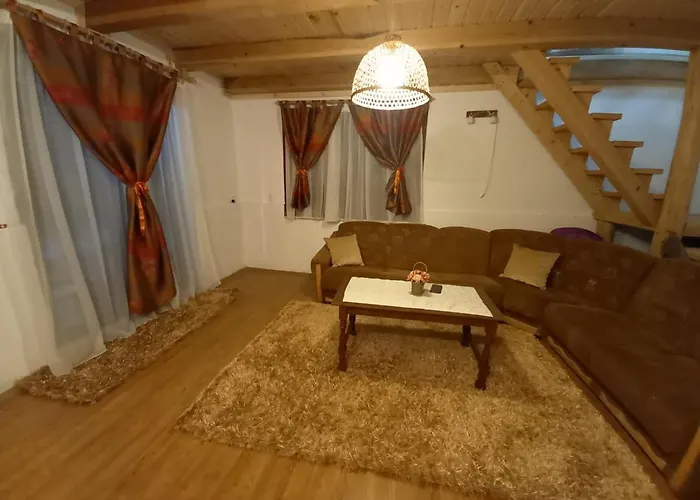 Vikend Kuca Ivona Jahorina Kemp