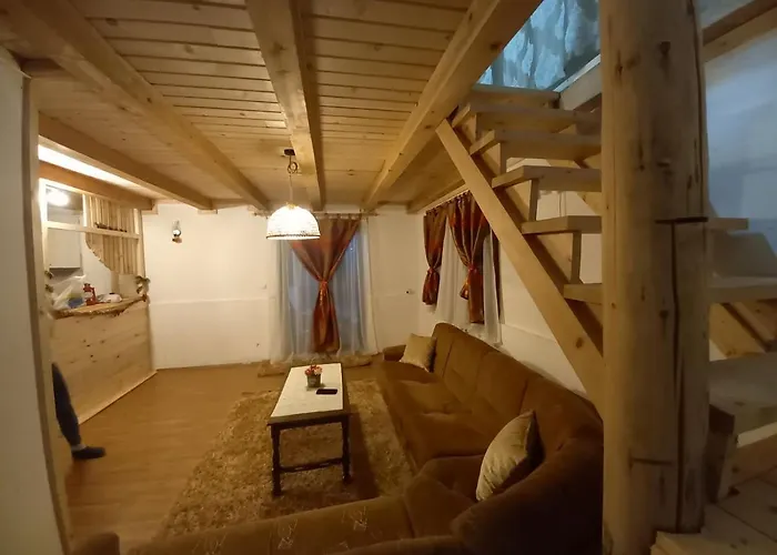 Kemp Vikend Kuca Ivona Jahorina *